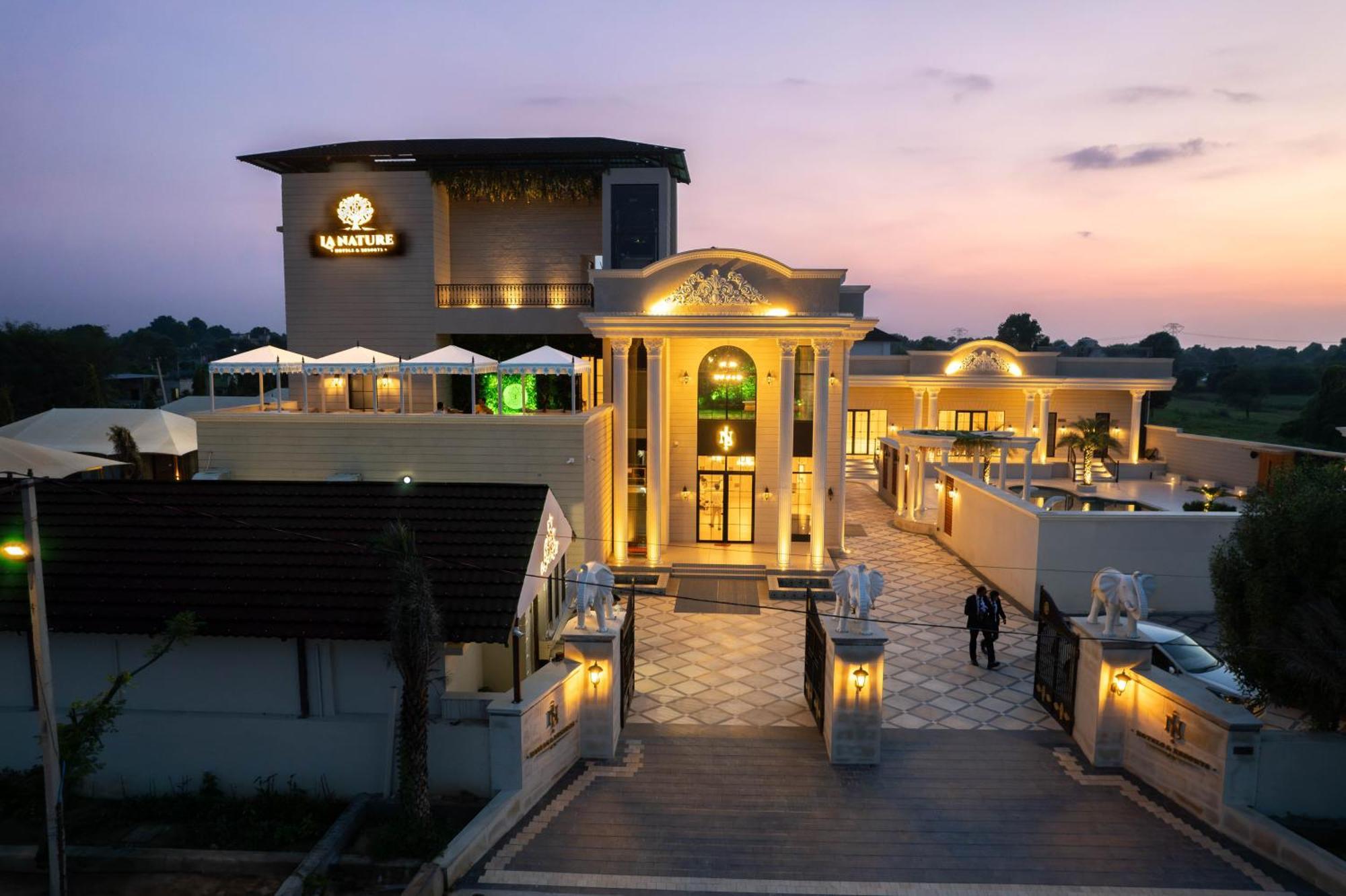 La Nature Hotels & Resorts Sikar Exterior photo